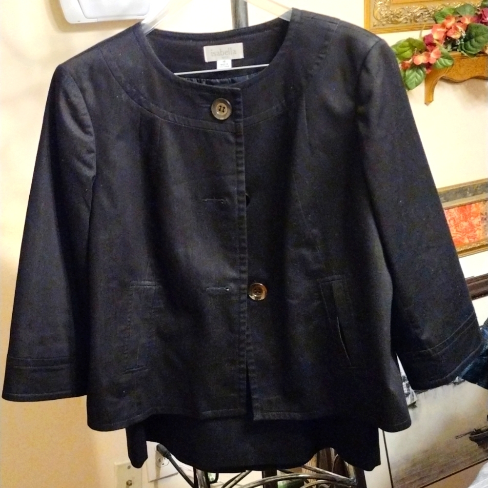 Skirt suit